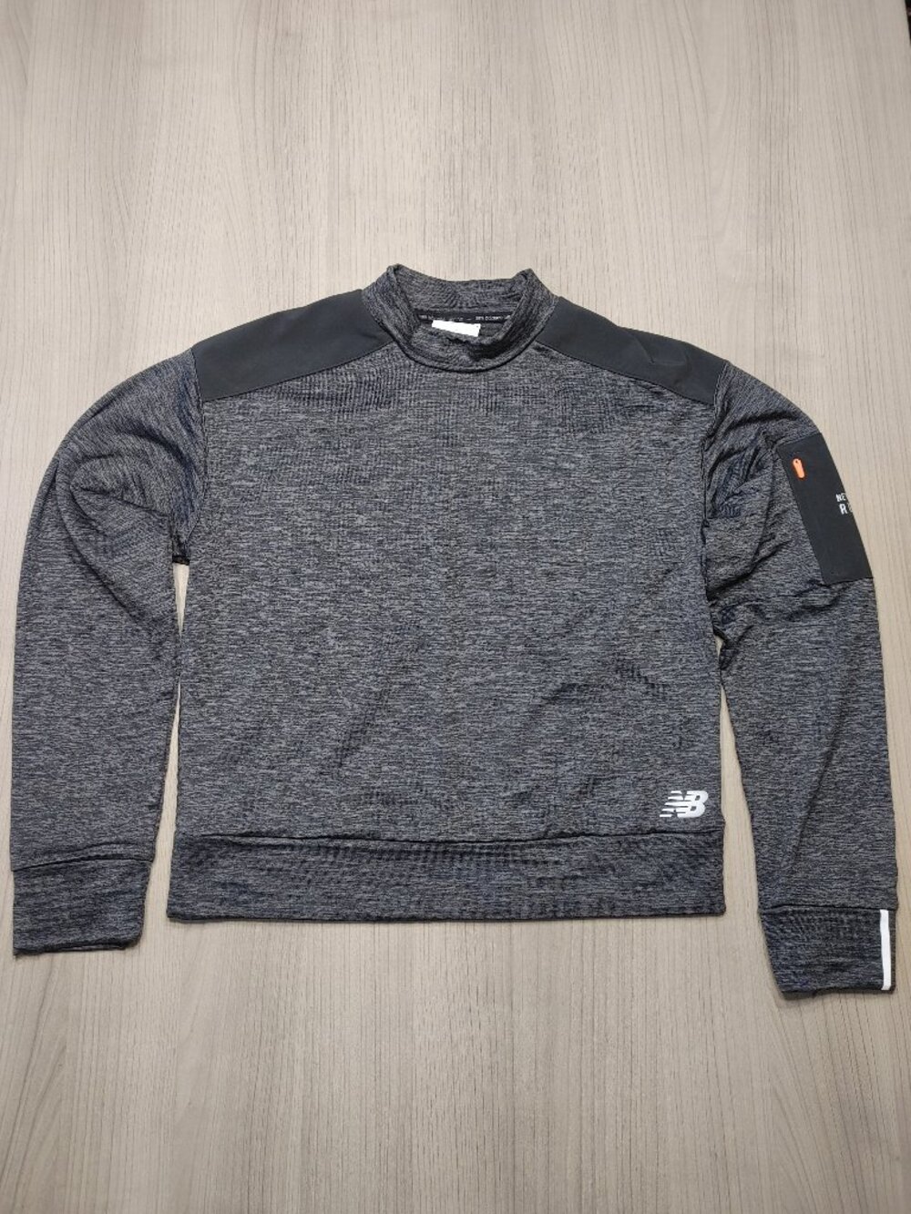 Women's New Balance Heat Grid Long Sleeve Crop Top Size S